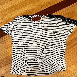 Iz Byer Black and White Striped Short Sleeve Top